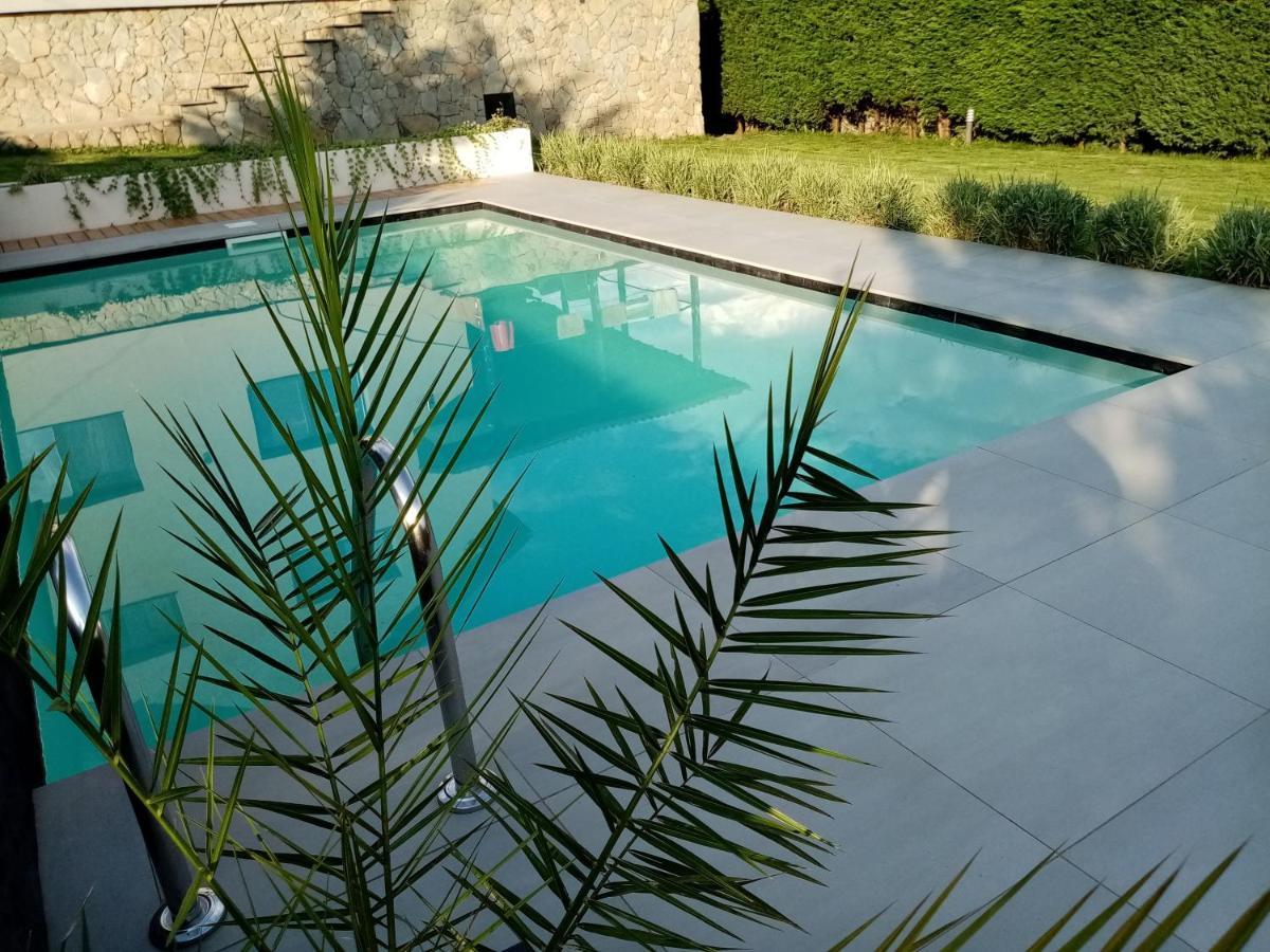 Vila Gosen Sard Exterior foto